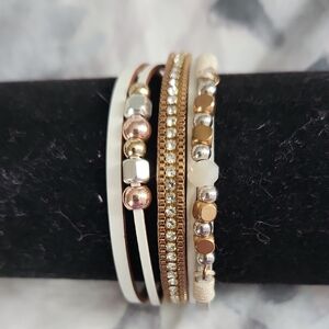 Chic Gold and Silver Beaded Bracelet